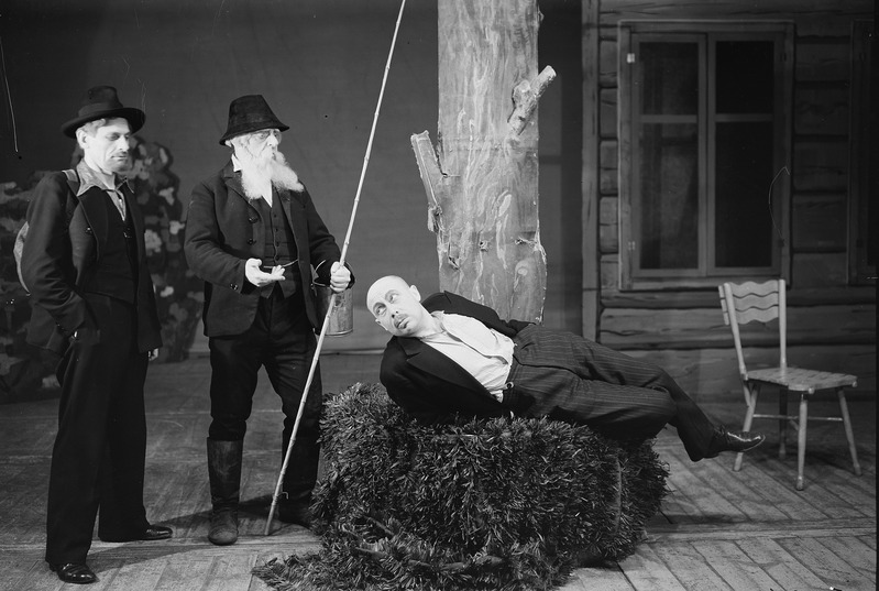 Neetud talu, Draamastuudio Teater, 1936