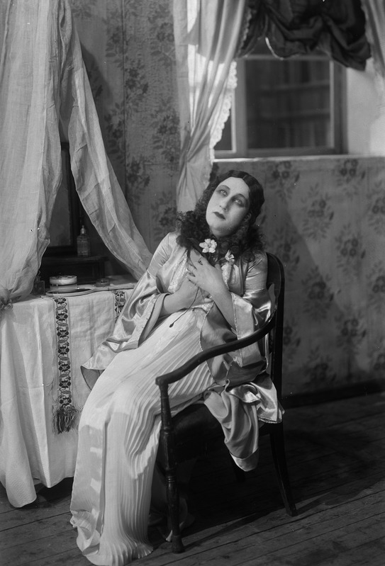 foto, Parikas, Traviata, Estonia, 1932, Violetta – Ida Loo