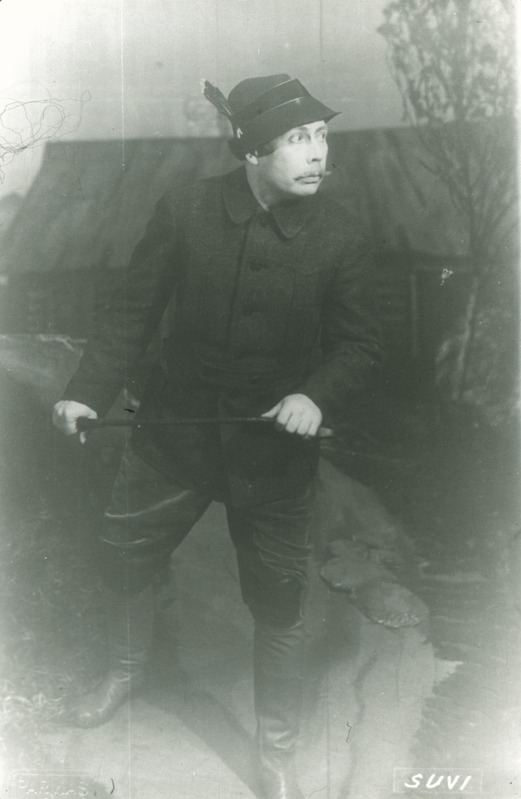 Reprofoto. "Suvi" (Oskar Luts). Draamateater 1937. Toots - Johannes Kaljola.