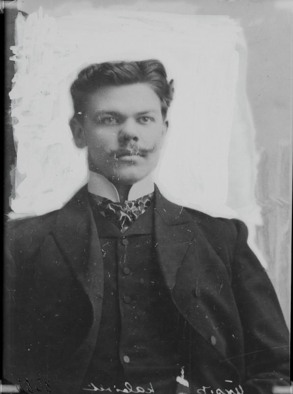 Julius Grünberg, Estonia näitleja, portree, ca 1910-1912