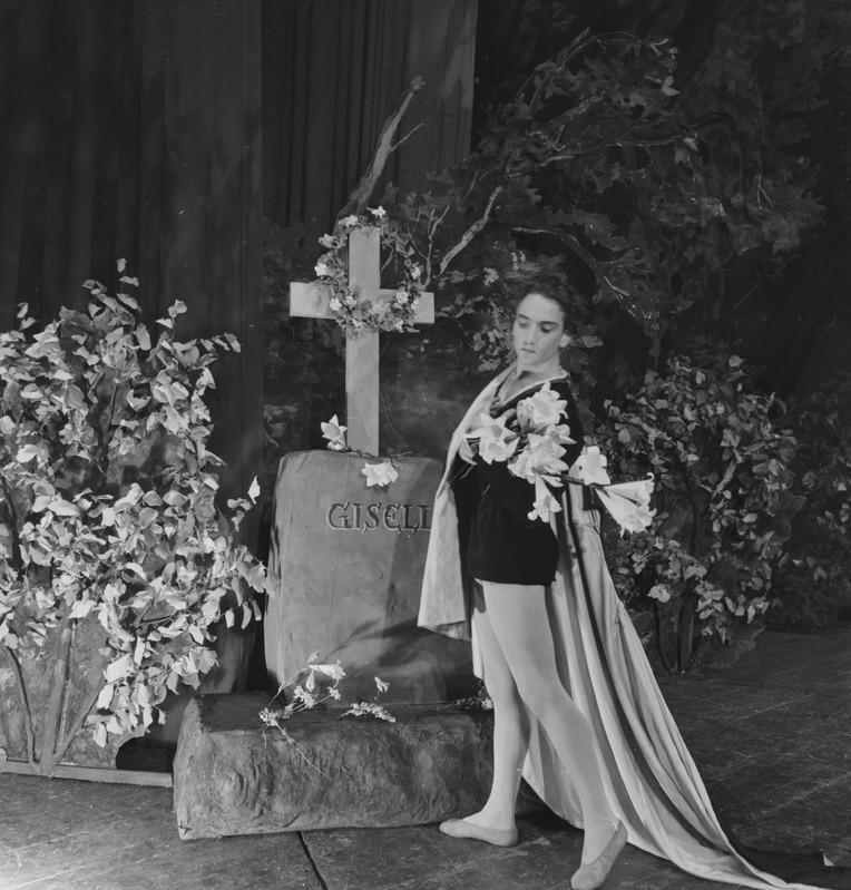 Giselle, Teater Estonia, 1959, osades: Prints Albert – Unu Puusaag