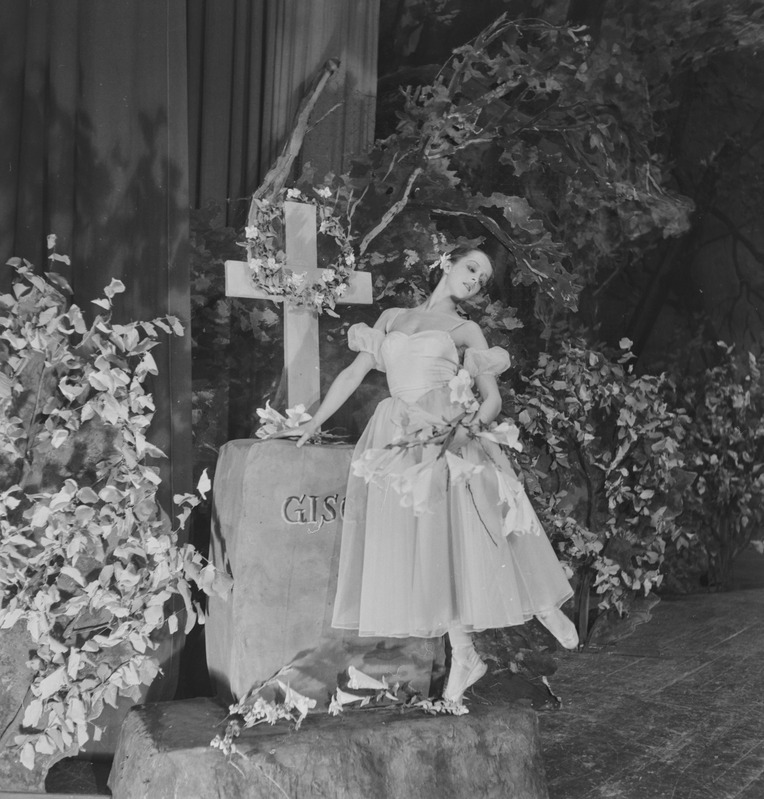 Giselle, Teater Estonia, 1959, osades: Giselle – Aime Leis