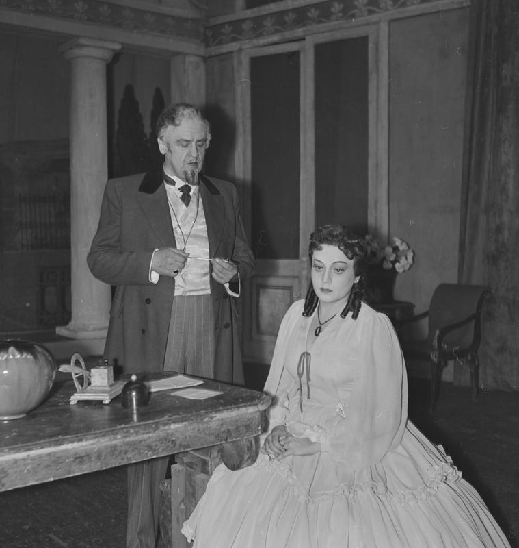 Traviata, Teater Estonia, 1958, osades: Georges Germont – Georg Taleš, Violetta – Helju Koppa