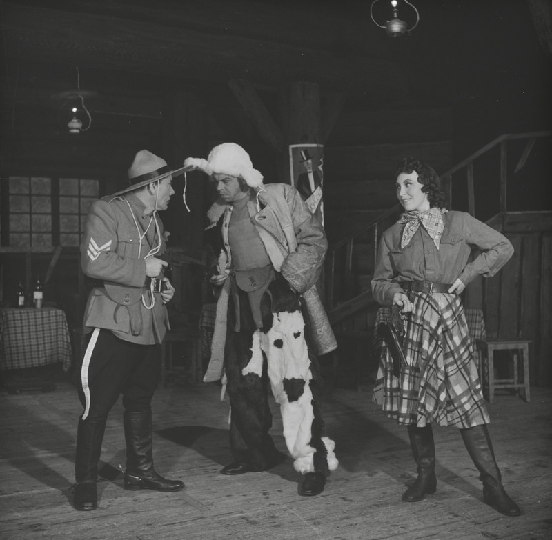 Rose-Marie, Teater Estonia, 1950, osades: Jeanne – Eva Meil, Metsik Herman – Eva Meil, Seersant Malone – Alfred Mering