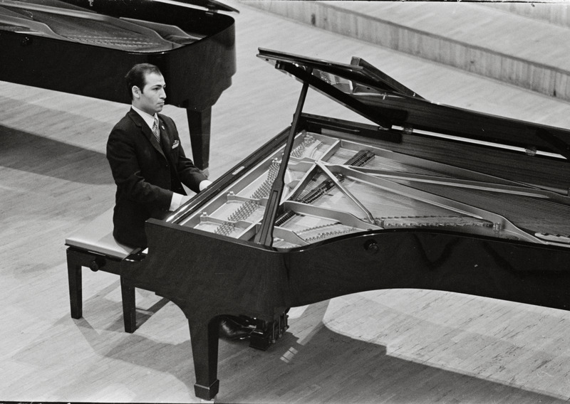 III Üleliiduline pianistide konkurss, Estonia kontserdisaal, 1969, pildil: Garegin Grigorjan – õpib Jerevani Konservatooriumis