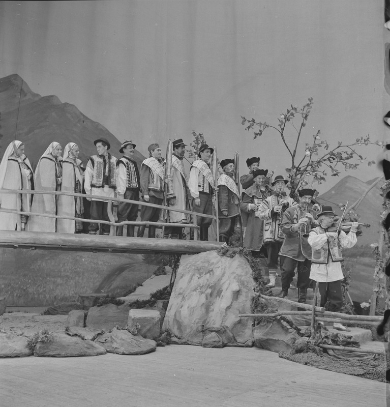 Trembita, Teater Estonia, 1950, osades: Mikola – Paul Mägi, Aleksei – Ants Aasma