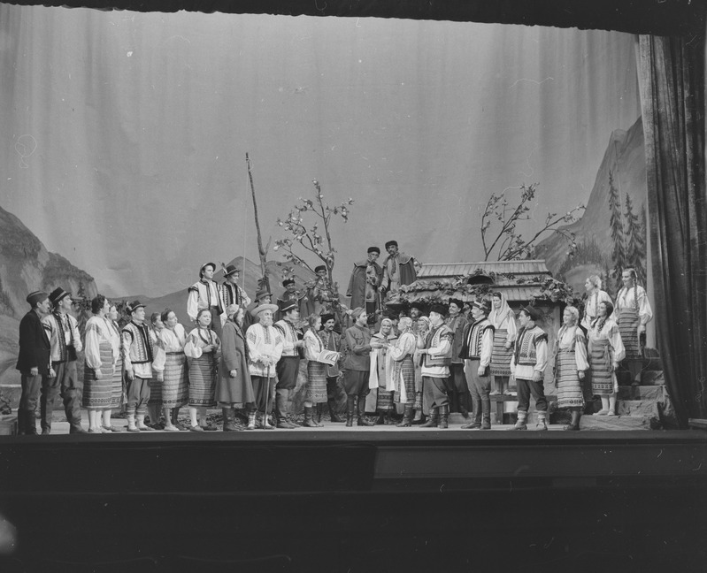 Trembita, Teater Estonia, 1950, osades: Somov – Ants Aasma