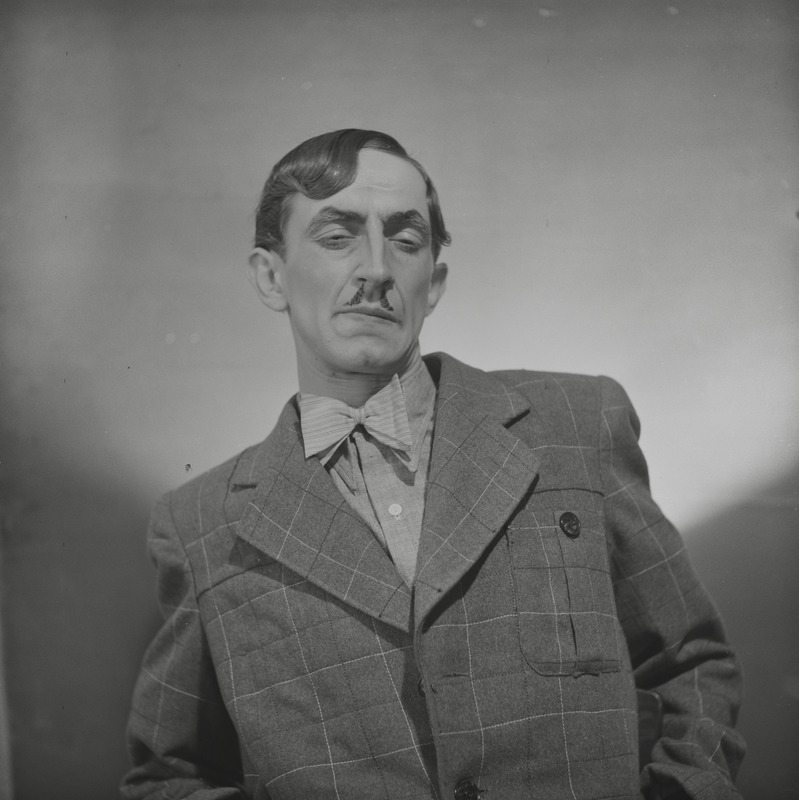 Trembita, Teater Estonia, 1950, osades: Sussik – Kalju Vaha
