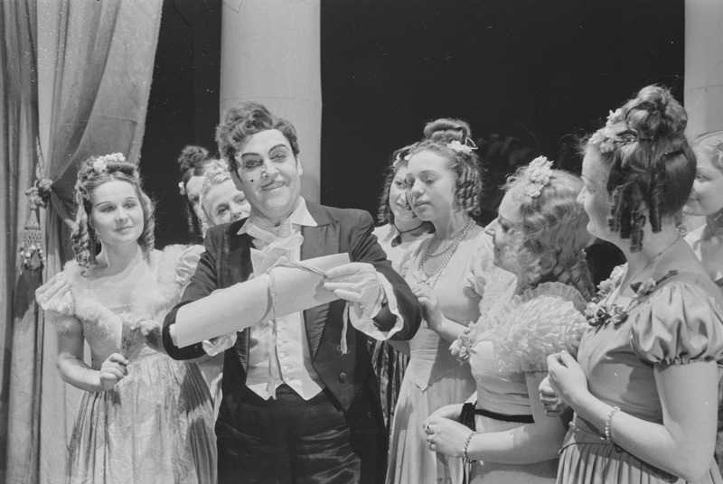 Jevgeni Onegin, Teater Estonia, 1944, osades: Triguet – Jaan Johanson
