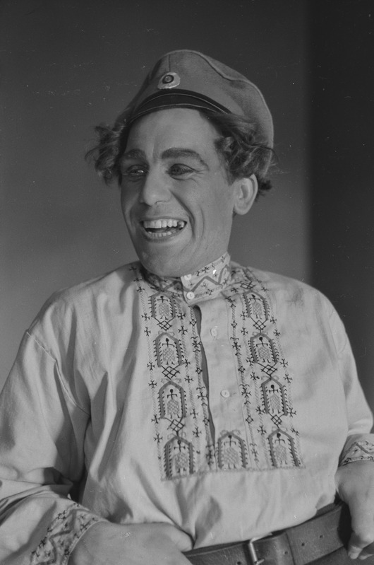Vaikne Don, Teater Estonia, 1947, osades: Mišuk – Heino Otto