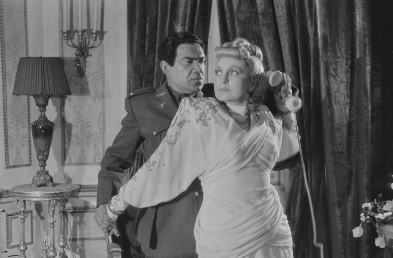 Sügavad juuresd, Teater Estonia, 1948, osades: Brett – Kaarel Karm, Alice – Aino Talvi