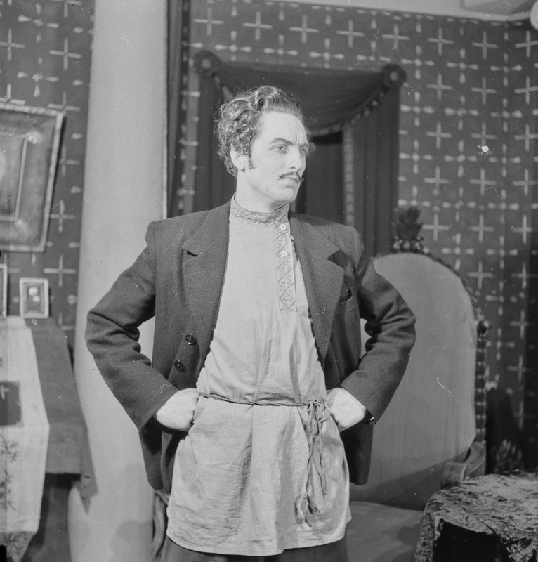Hundid ja lambad, Teater Estonia, 1948, osades: Goretski – Olaf Paesüld