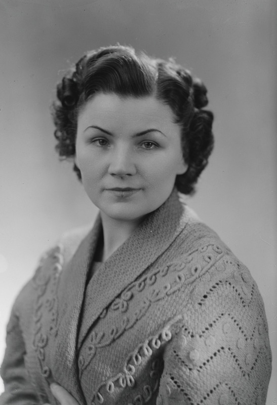 portree: Klaudia Tiidus, 1957