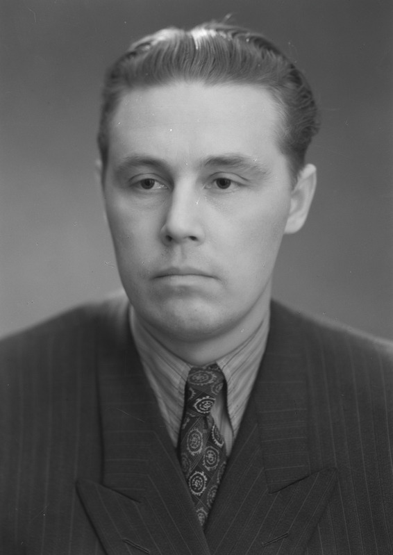 portree: Valter Ojakäär, 1954