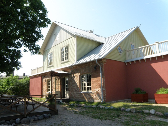 Vormsi kõrts Krog nr 13