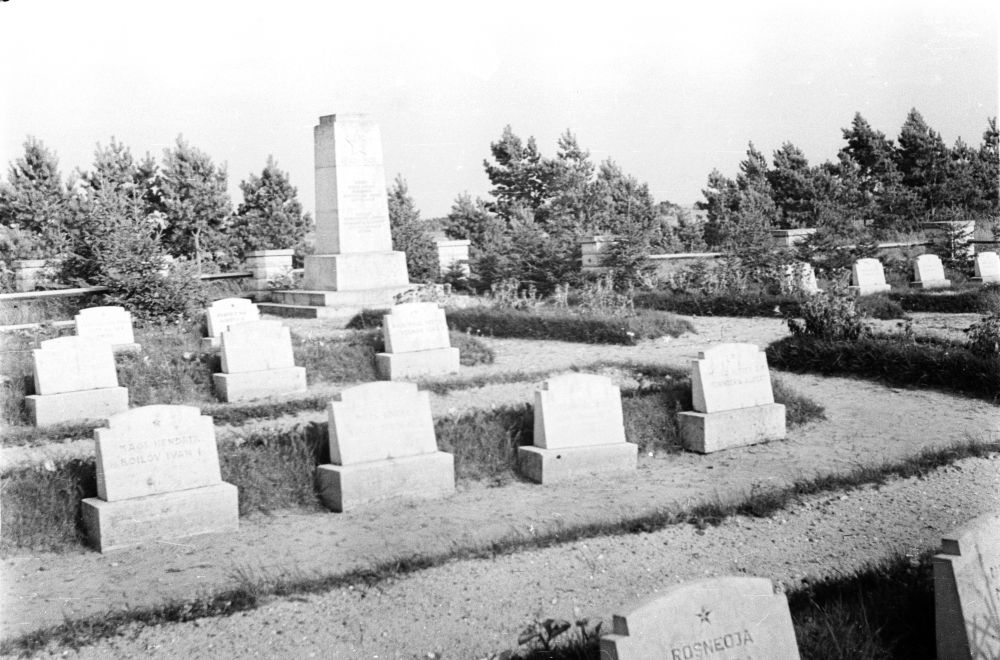 Tehumardi kangelaskalmistu
