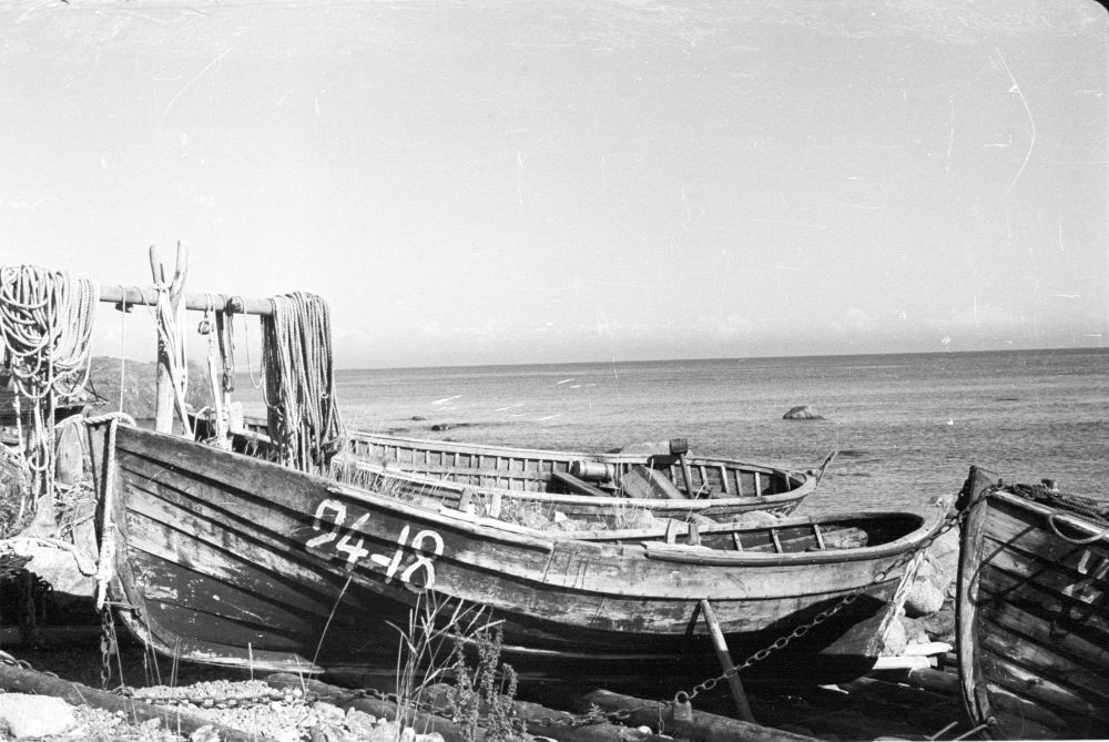 Paadid Viinistu sadamas.