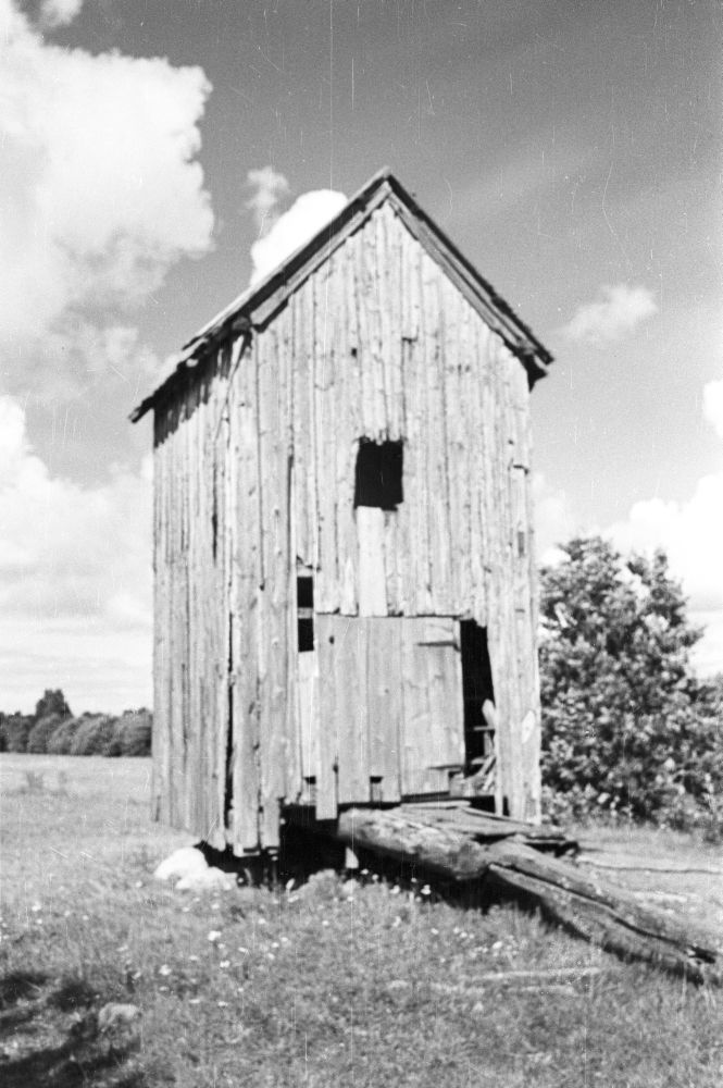 Tuulik Hara külas