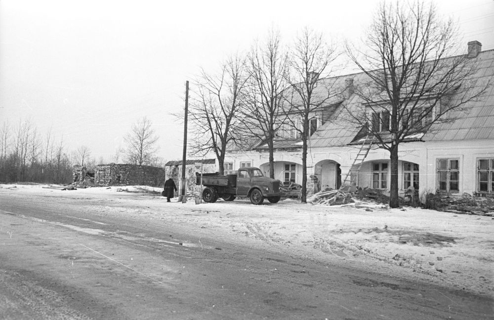 Halinga postijaama peahoone