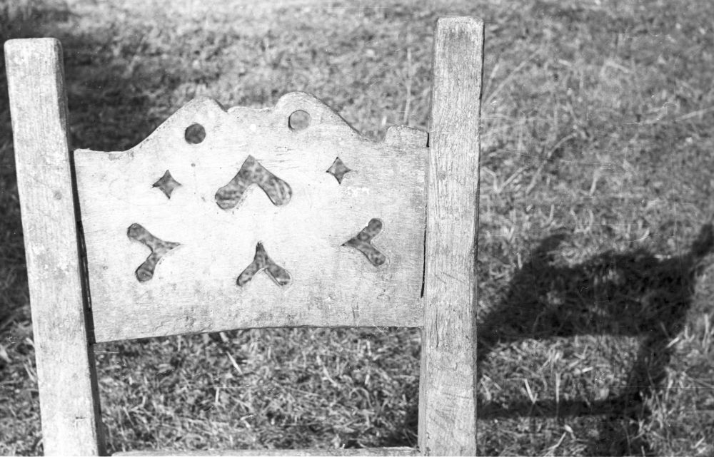 Tool, lõikeline toolileen.