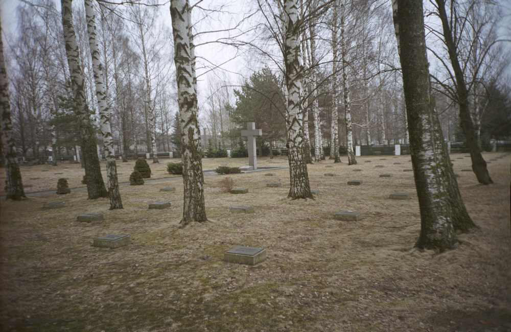 Saksa sõjaväekalmistu Pärnus Alevi kalmistul