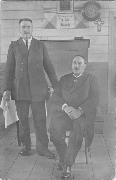 Baptistikoguduse eestvedajad (vasakul Karl Kaups)