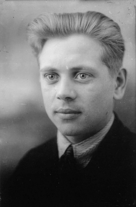 Klaasnegatiiv. Fotograaf Robert Mägi portree