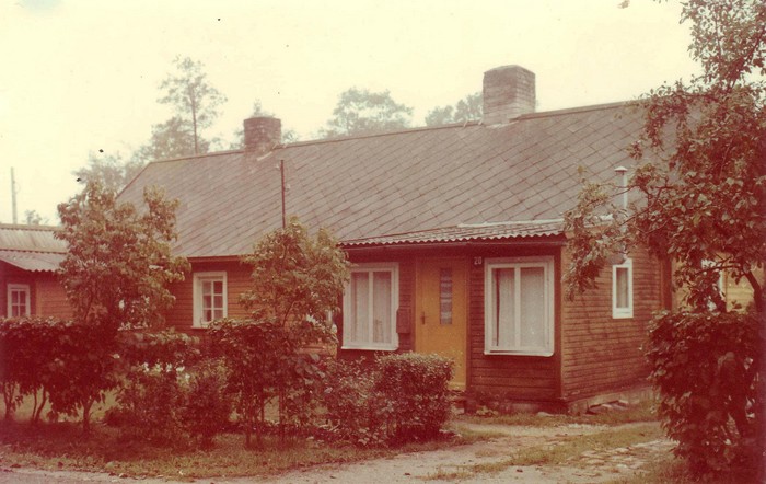 L.Kõmmuse elamu Kärdlas, Aia 20 (varem elas siin Madis Kõmmus)