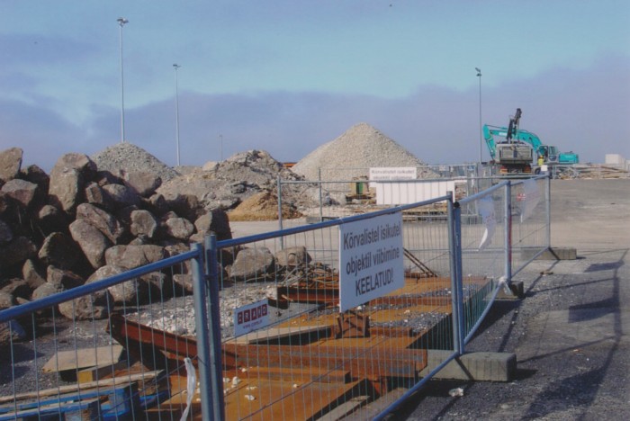 Foto. Heltermaa sadam. Ehitus.