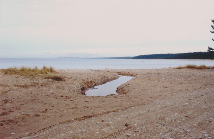 Foto. Hirmuste lautrikoht. Paadikanal