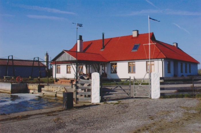 Foto. Orjaku Tuletorni kai. Vaade elumajale