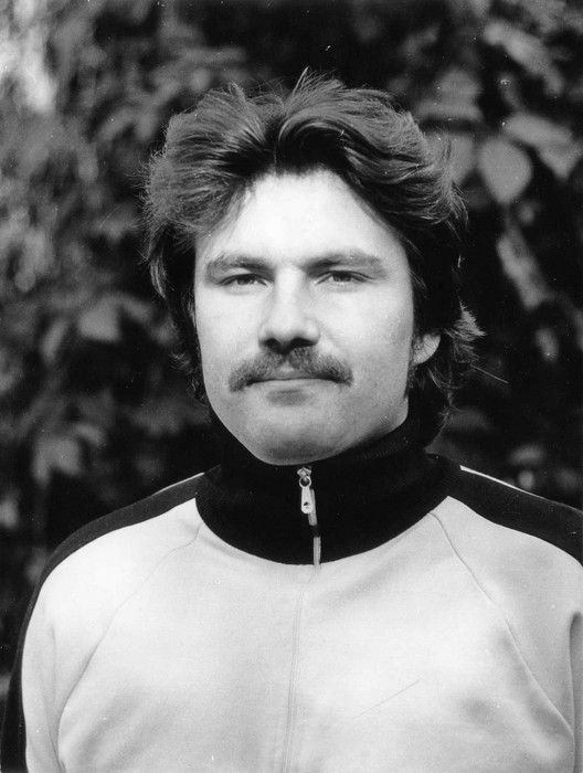 Näitusel Hiiu kunst Tallinnas 1988 osalenud kunstniku portreefoto. Andres Engso