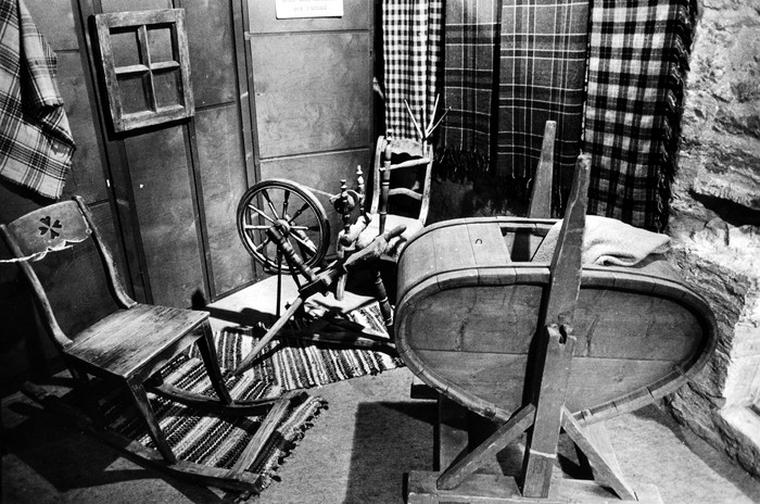 Väljapanek Hiiumaa näitusel Eesti meremuuseumis 1993-1994