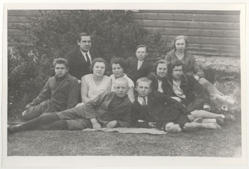 Pärispea kooli I lend VI klass