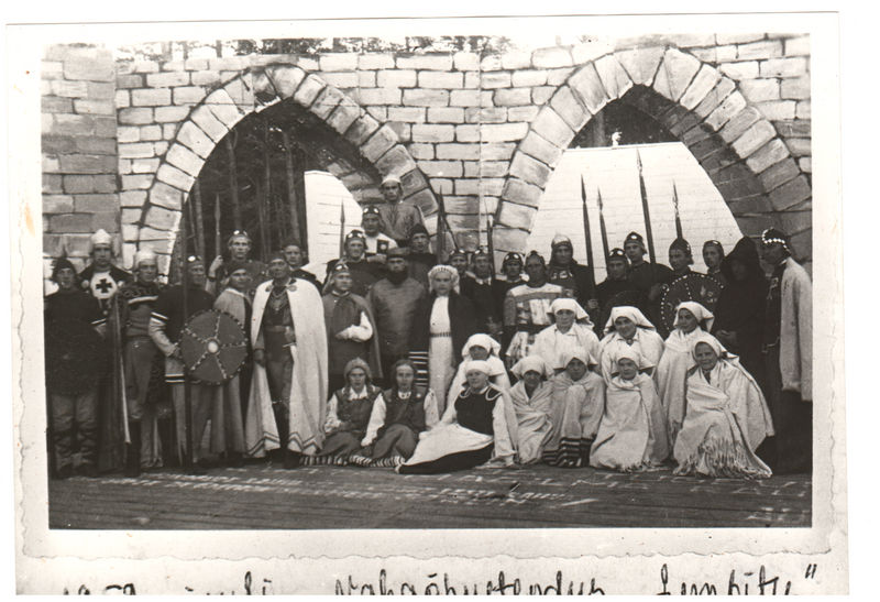 Vabaõhuetendus "Lembitu" Keila Kultuurimaja näiteringi esituses