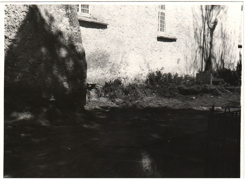 Vaade haudadele Keila kirikuaias