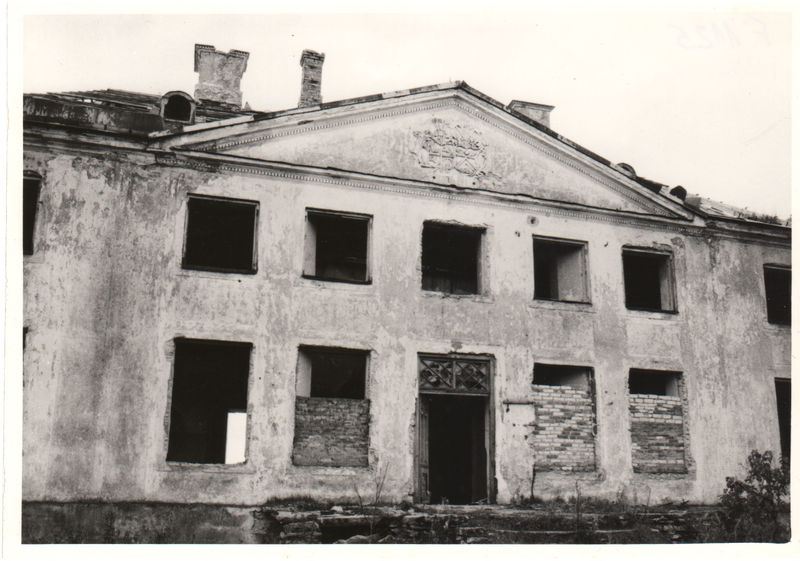 Klooga mõis