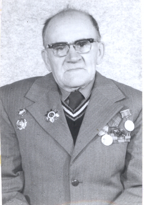 Foto. Anton Kärner. Portree. Eesti Sõjameeste Lõuna-Läänemaa Ühenduse kroonikaraamatust. VI. HM 8453:1