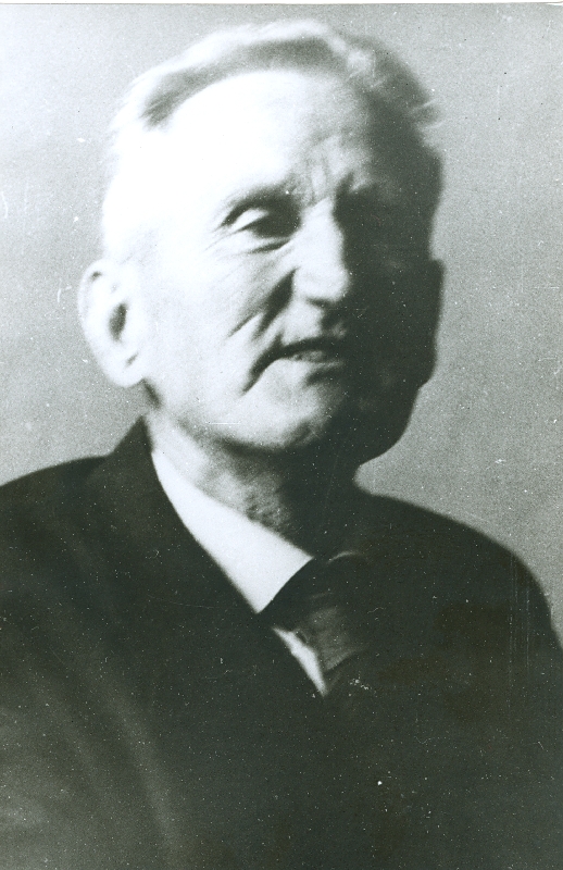 Foto. Alfred Niilo. 1974.a. Koopia. Asub HM 8117:2.