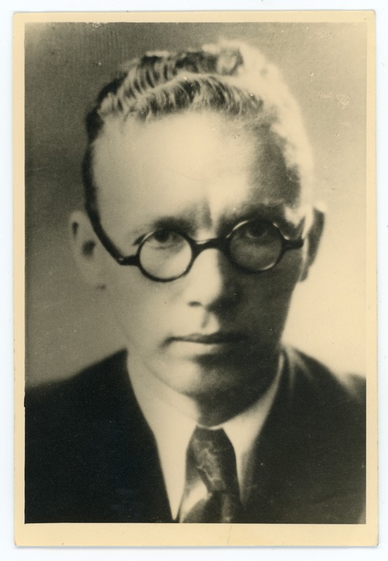 Foto. Johannes Lauristin (29.X.1899 - 28. VIII. 1941.). ENSV Ülemnõukogu liige 1940-1941.