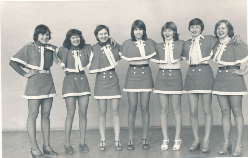 Foto. Haapsalu rajooni kultuurimaja trummarid. 1979.a. Mustvalge.