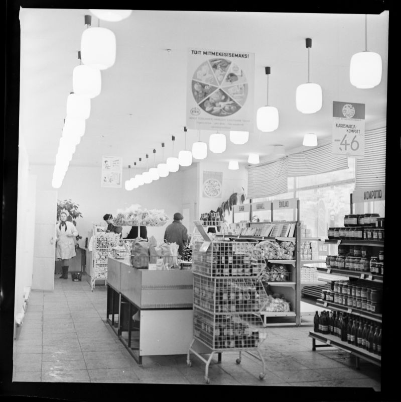 Negatiiv. Palivere kauplus-söökla (sisevaade). November 1973.a.
Foto: T.Kohv.