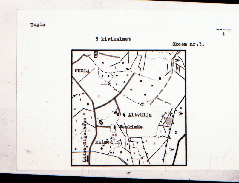 Negatiiv. Uugla. 3 kivikalmet.
Ü.p. 1976.