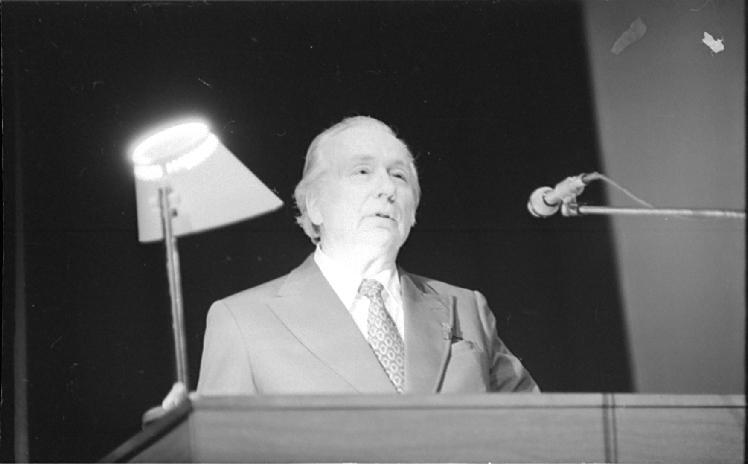 Negatiiv. Teaduslik konverents "Haapsalu 700" kultuurimajas, mai 1979. Armin Lebbin. Foto: A. Tarmula.