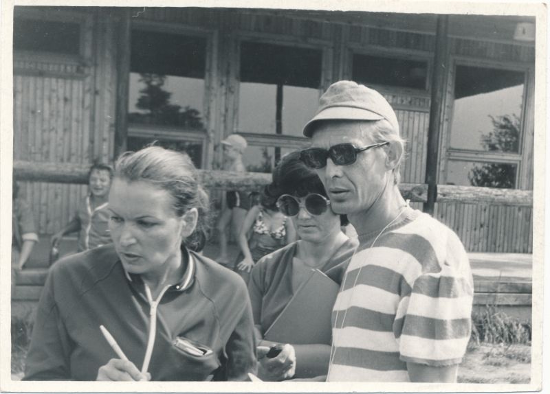 Foto. Sidetöötajate a/ü vabariiklik seminarlaager Haapsalu raj. Kirimäel, foto H. Matsberg, 1973