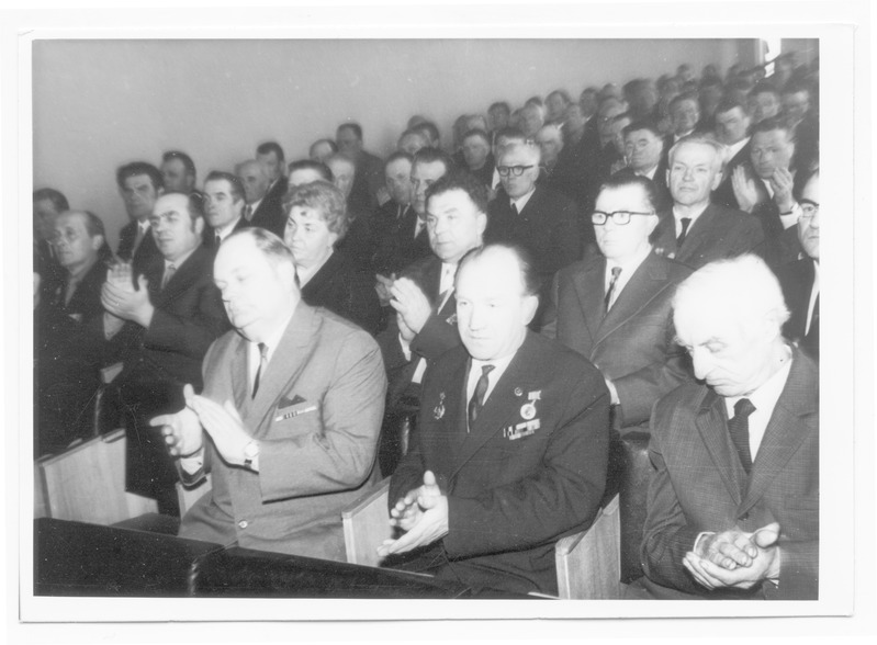 Suure Isamaasõja aastapäev 1974.a, vaade publikule