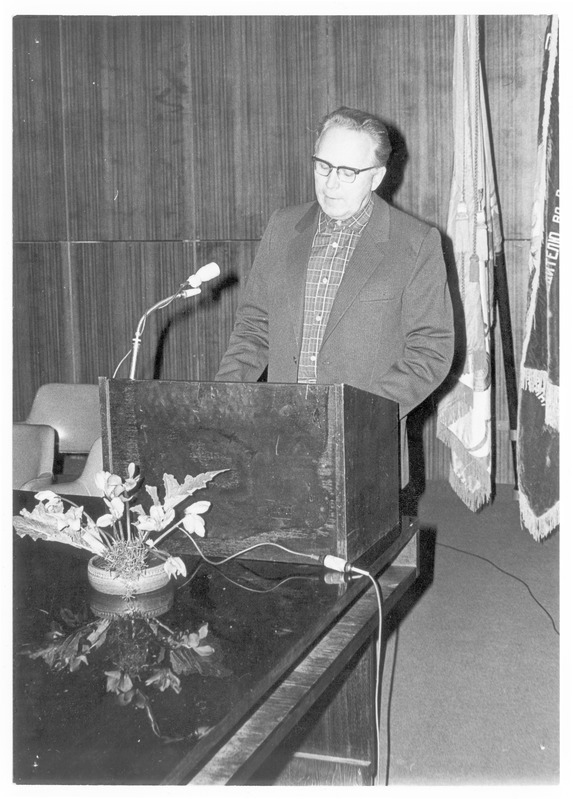 S.M.Kirovi nimelise kalurikolhoosi juhatuse istungite saalis 21.10.1983.a. delegaat Arnold Sikkar