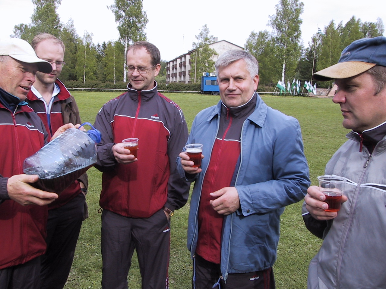 Maavalitsuste suvemängud 2004