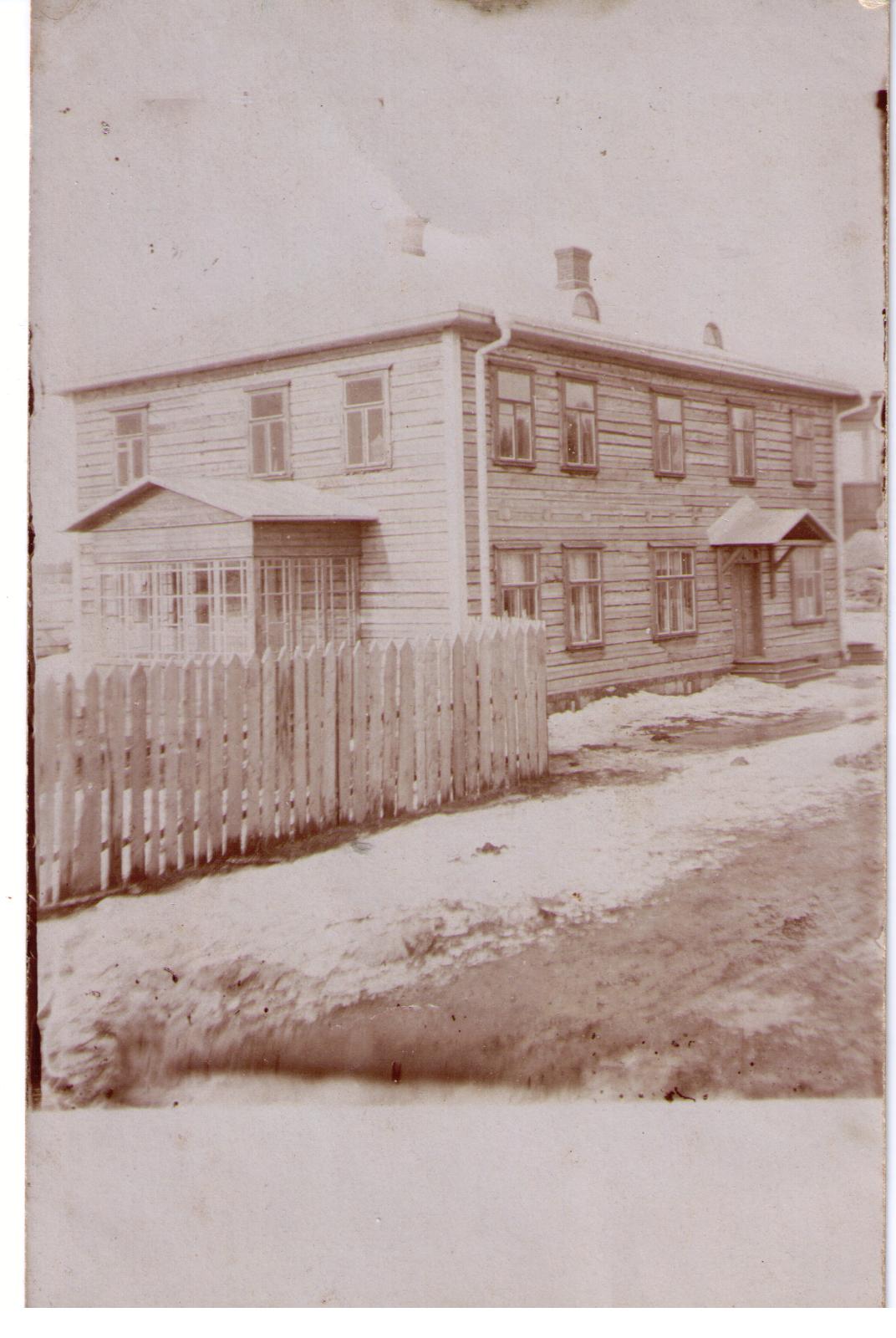 Fotopostkaart. Maja Jõhvis.