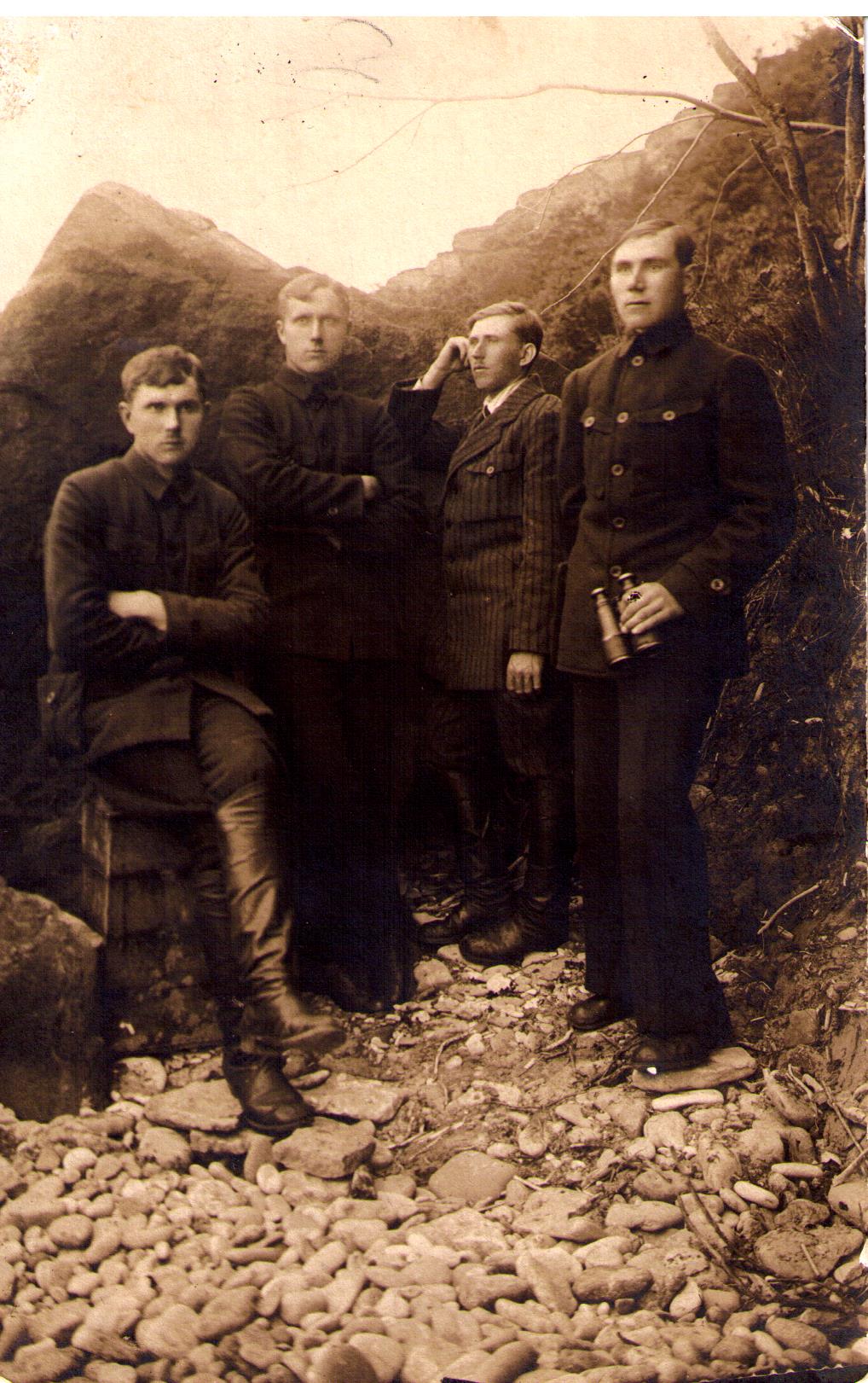 Fotopostkaart. Johannes Reelo, Johannes Roman, Johannes Reelo Rahkalt, Rudolf Reelo